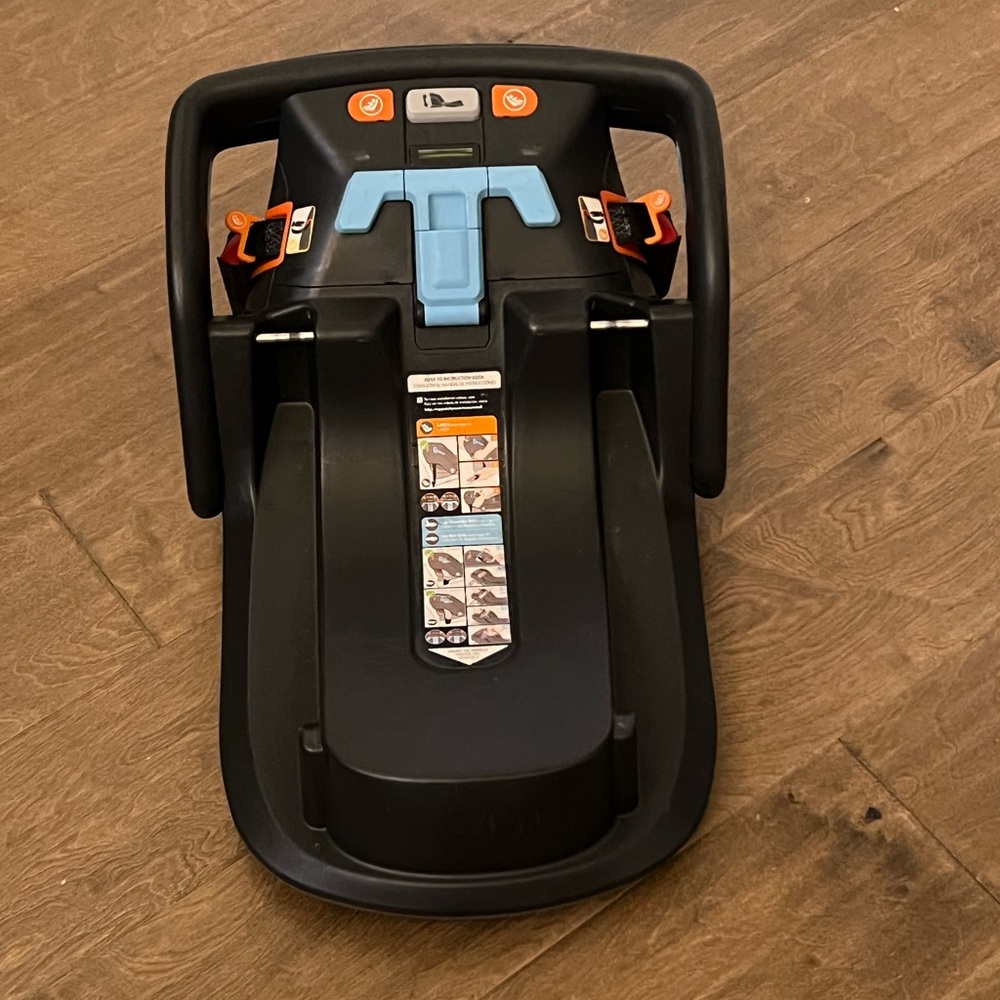 Uppababy Carseat Base